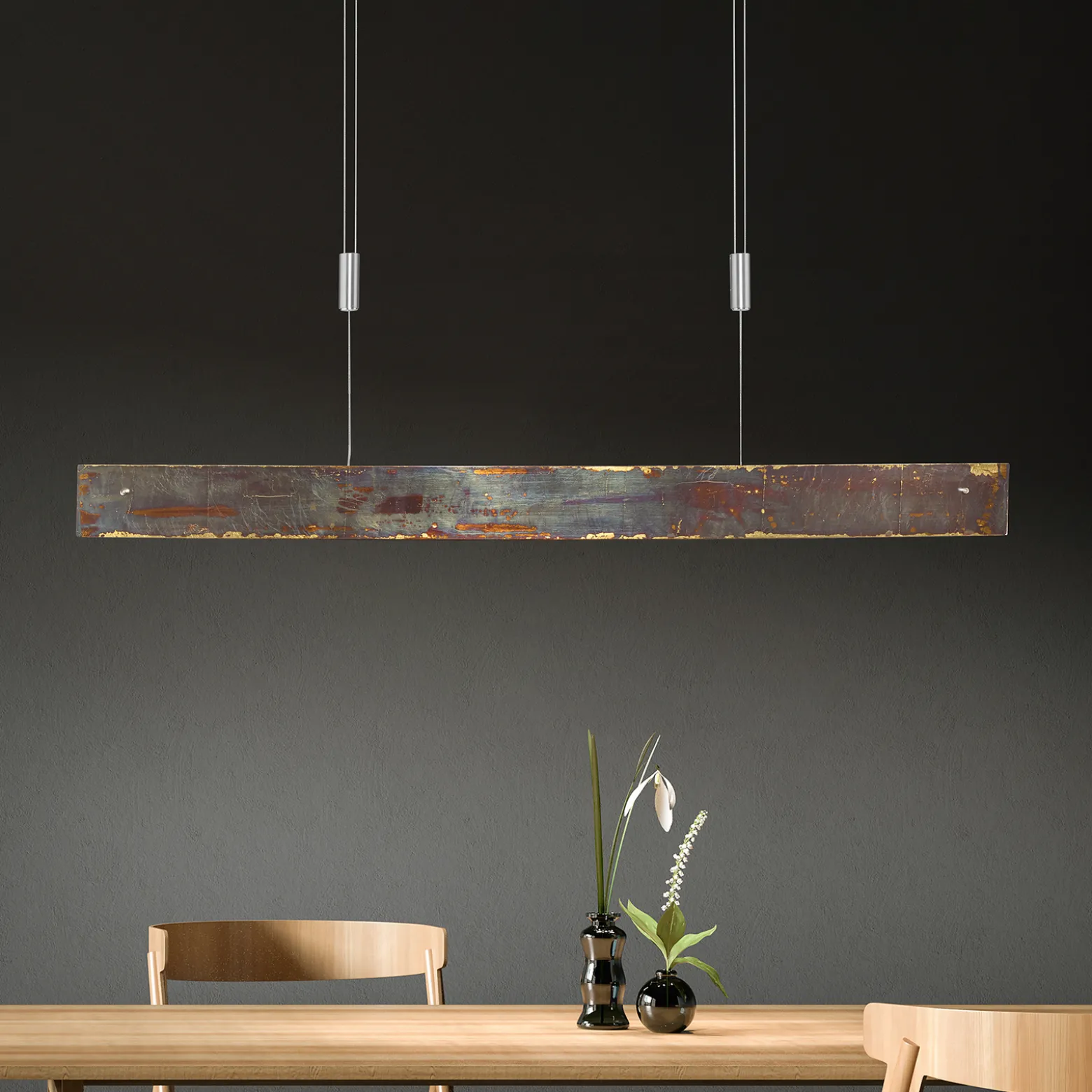 Quitani LED-riippuvalaisin Malu, kultaa hapetettu, pituus 100 cm