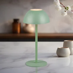 Ricardo ladattava LED-pöytävalaisin, vihreä, korkeus 30 cm, muovia