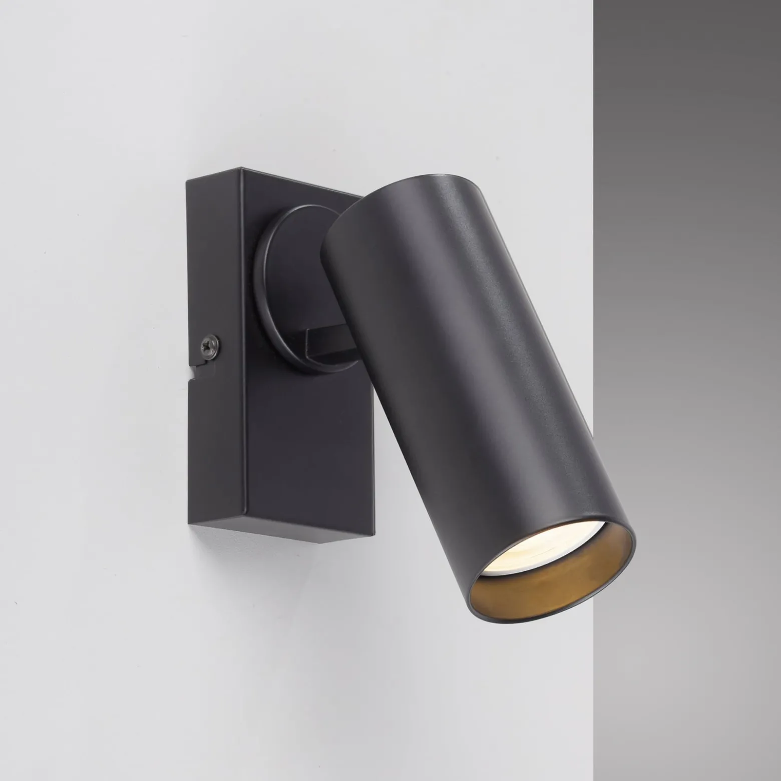 RIK-seinäkohdevalaisin, musta, 1-lamppuinen, 20 cm, metallia, GU10-LED