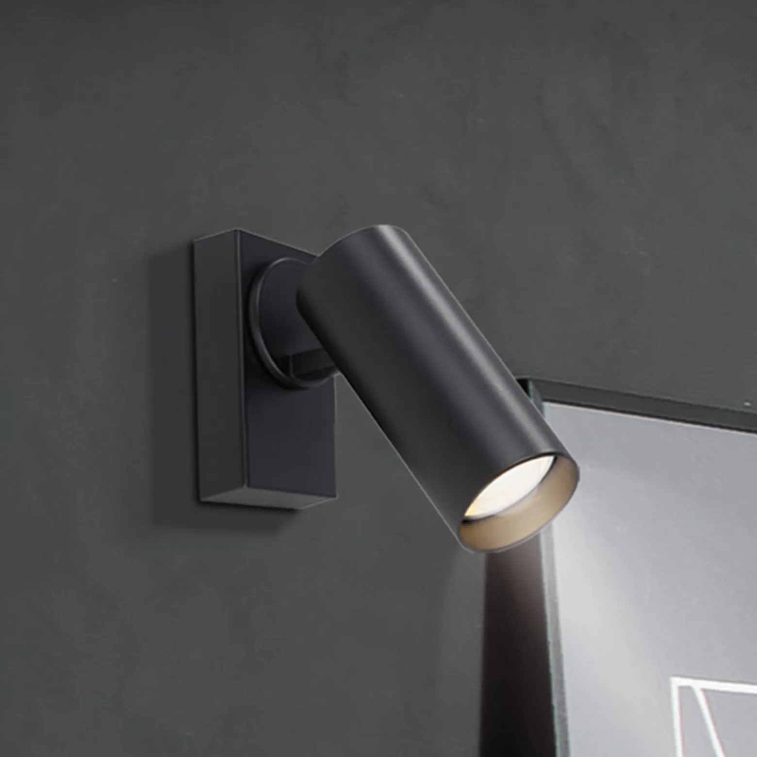 RIK-seinäkohdevalaisin, musta, 1-lamppuinen, 20 cm, metallia, GU10-LED