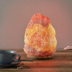 ROCK - Suolakristallivalaisin 4-6 kg, korkeus n. 23 cm