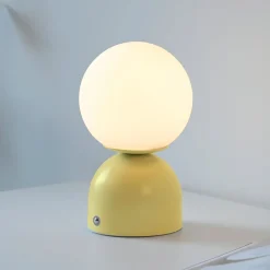 RUDI-LED-akkukäyttöinen pöytävalaisin, keltainen, korkeus 20 cm, CCT,