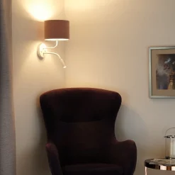 Rullaseinävalaisin, Soro, valkoinen/vaaleanpunainen, lukuvalo
