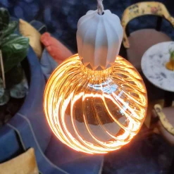 SEGULA LED-Floating-Globe G200 E27 6W twist, savu
