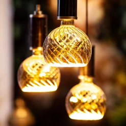 SEGULA LED-Floating-Globe G200 E27 6W twist, savu
