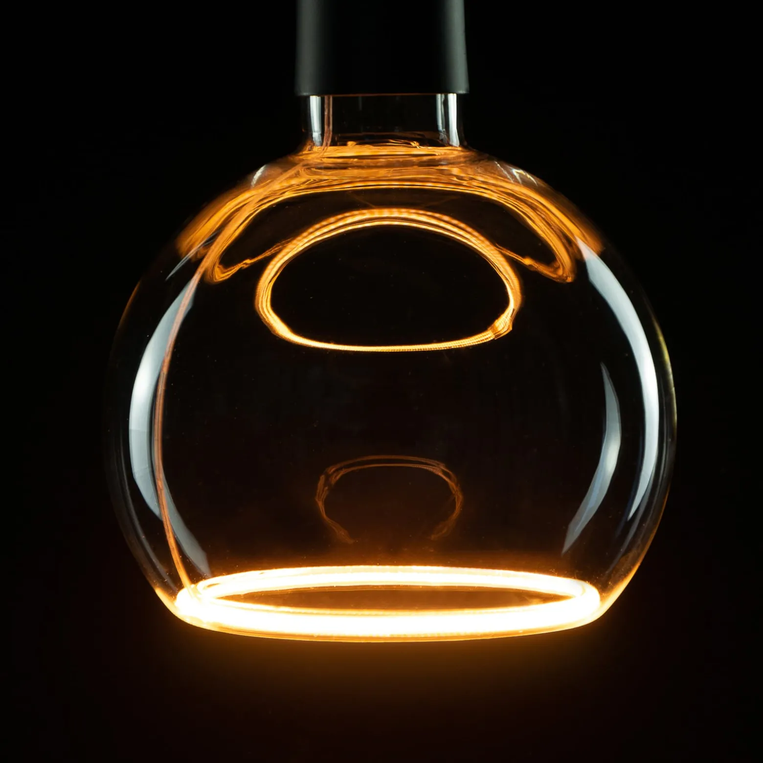 SEGULA LED-Floating-globe-lamppu G150 E27 4,5W