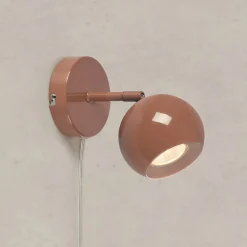 Seinälamppu Pop, ruskea, leveys 10 cm, metalli