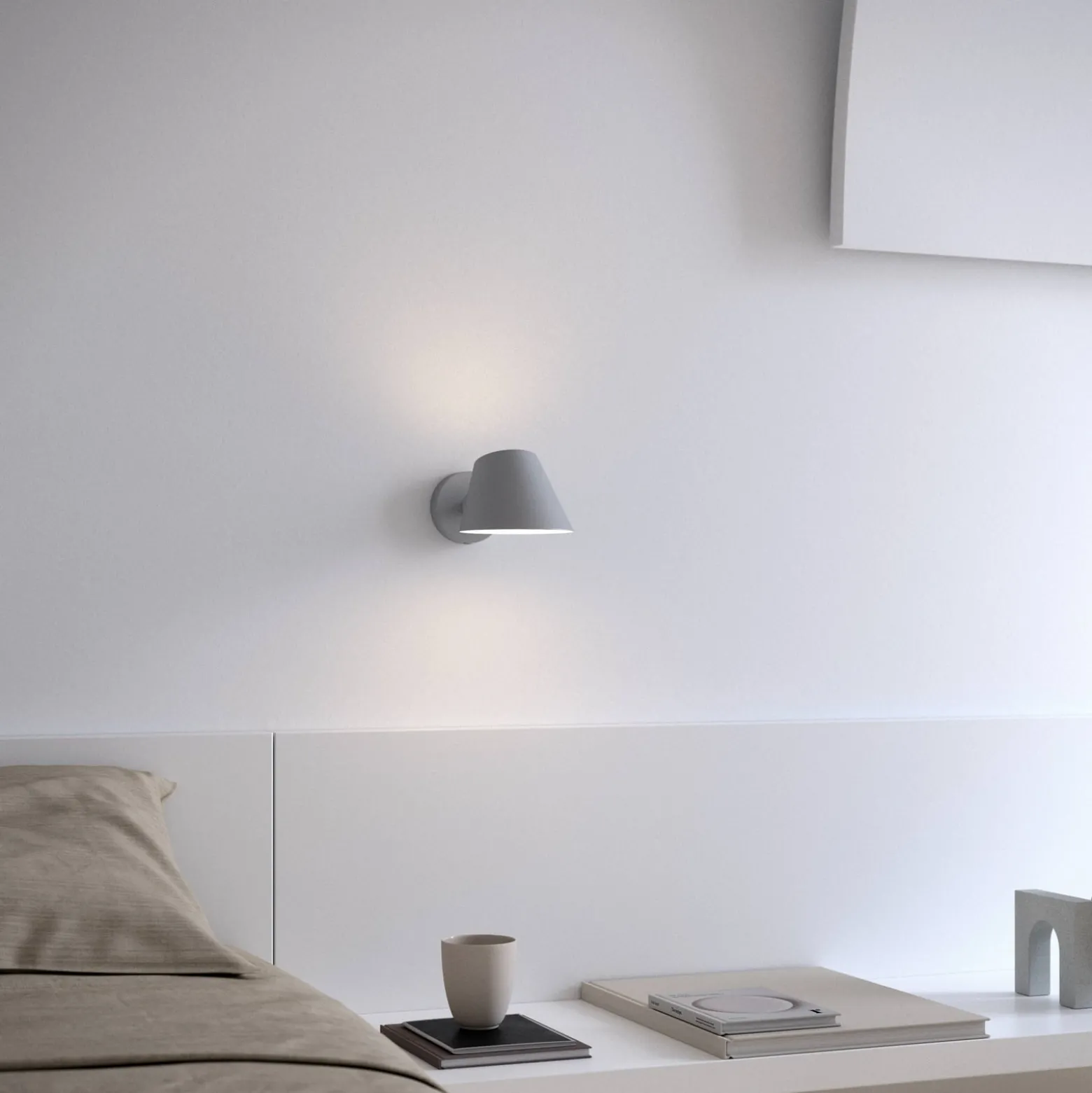 Seinälamppu Stay Short pistokkeella, harmaa