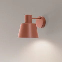 Seinävalaisin Dunka, tiilenpunainen, 1-lamppuinen, teräs, korkeus 17 cm