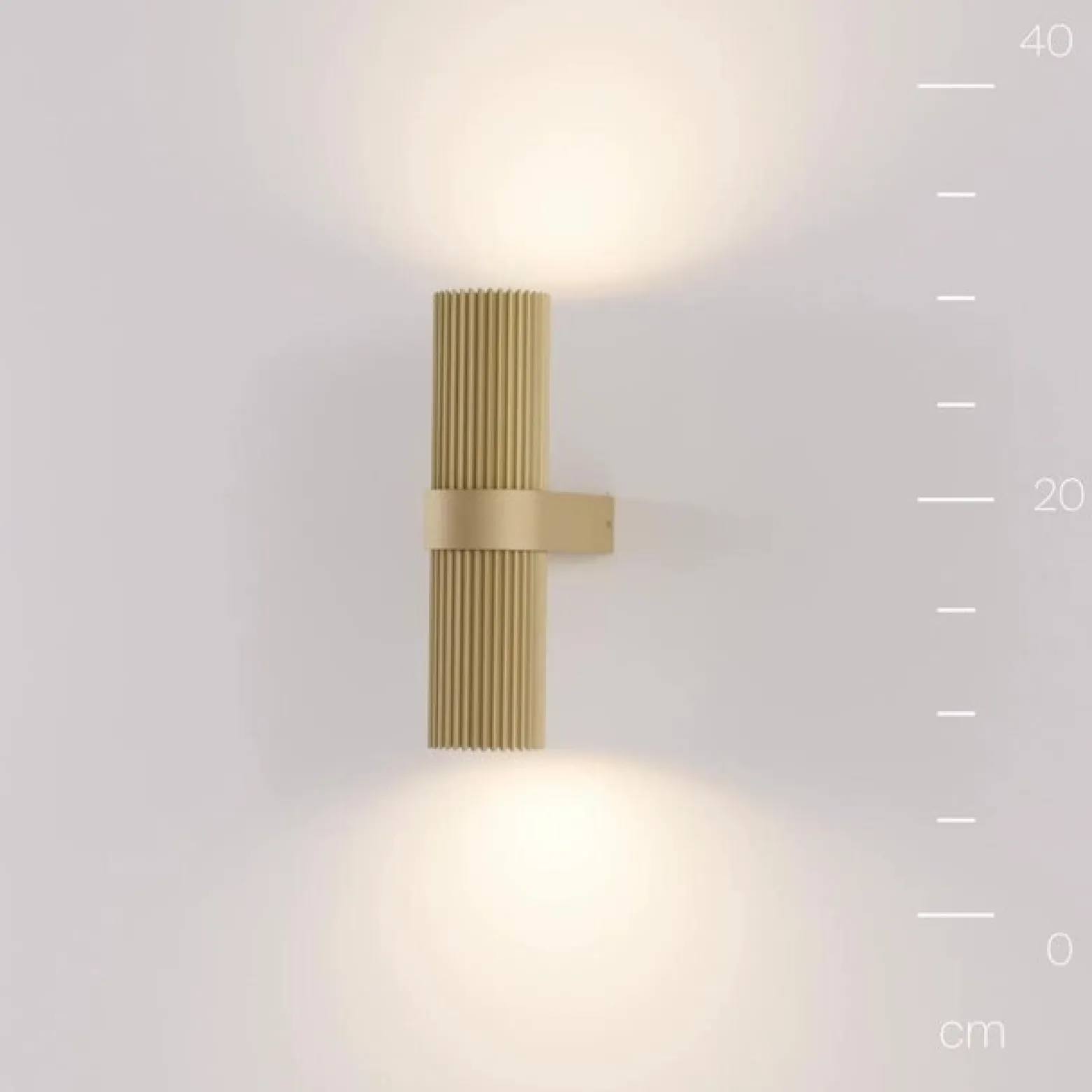 Seinävalaisin DYNAMICS, kullanvärinen, korkeus 23 cm, metalli ylös/alas