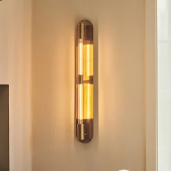 Seinävalaisin Liberty Double, kullanvärinen, 2-lamppuinen, korkeus 83 cm