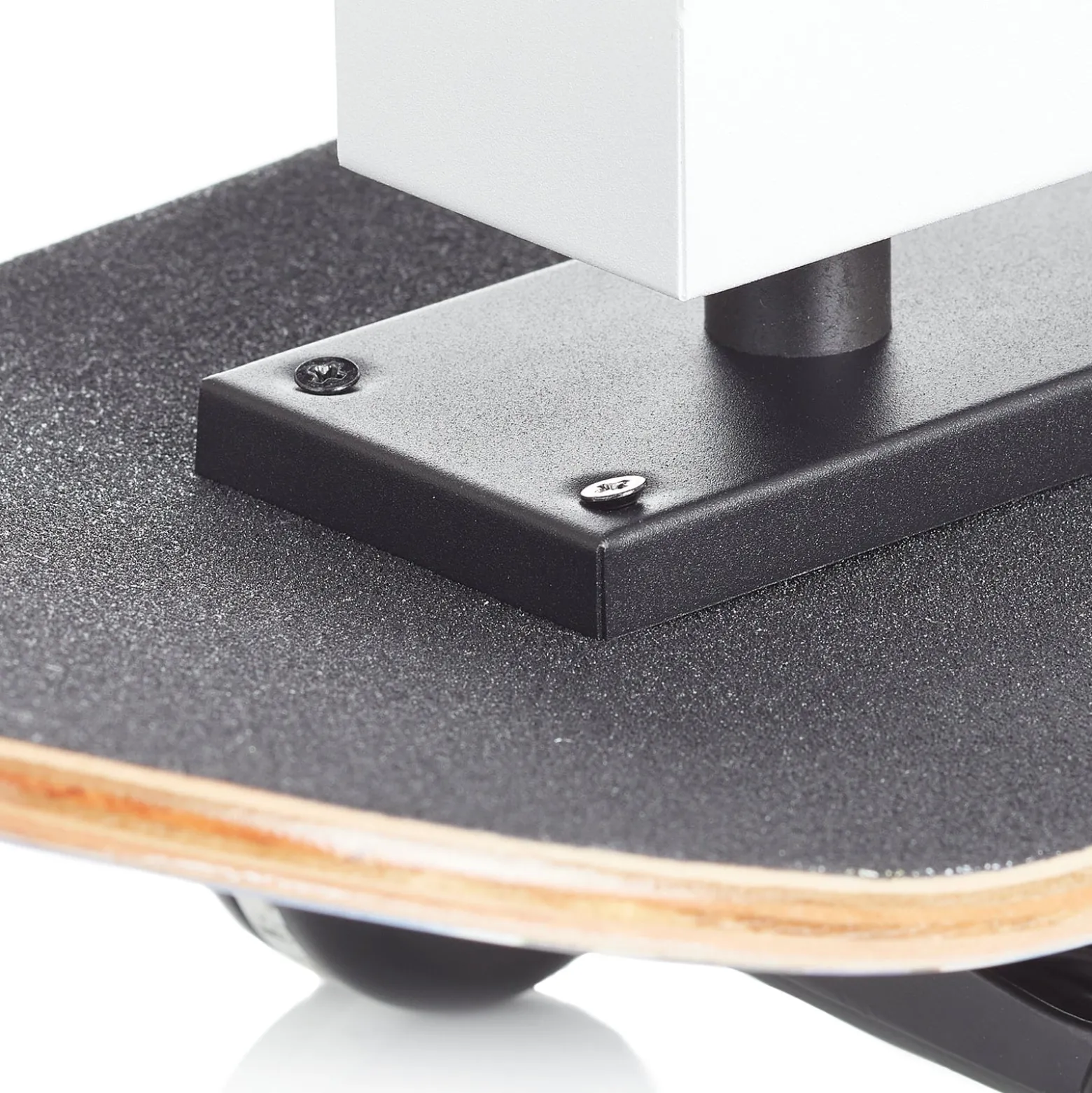 Skateboard-LED-kattovalaisin Easy Cruiser, graffi