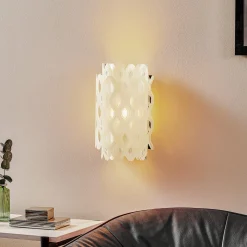 Slamp Charlotte -seinävalaisin, kennokuvio