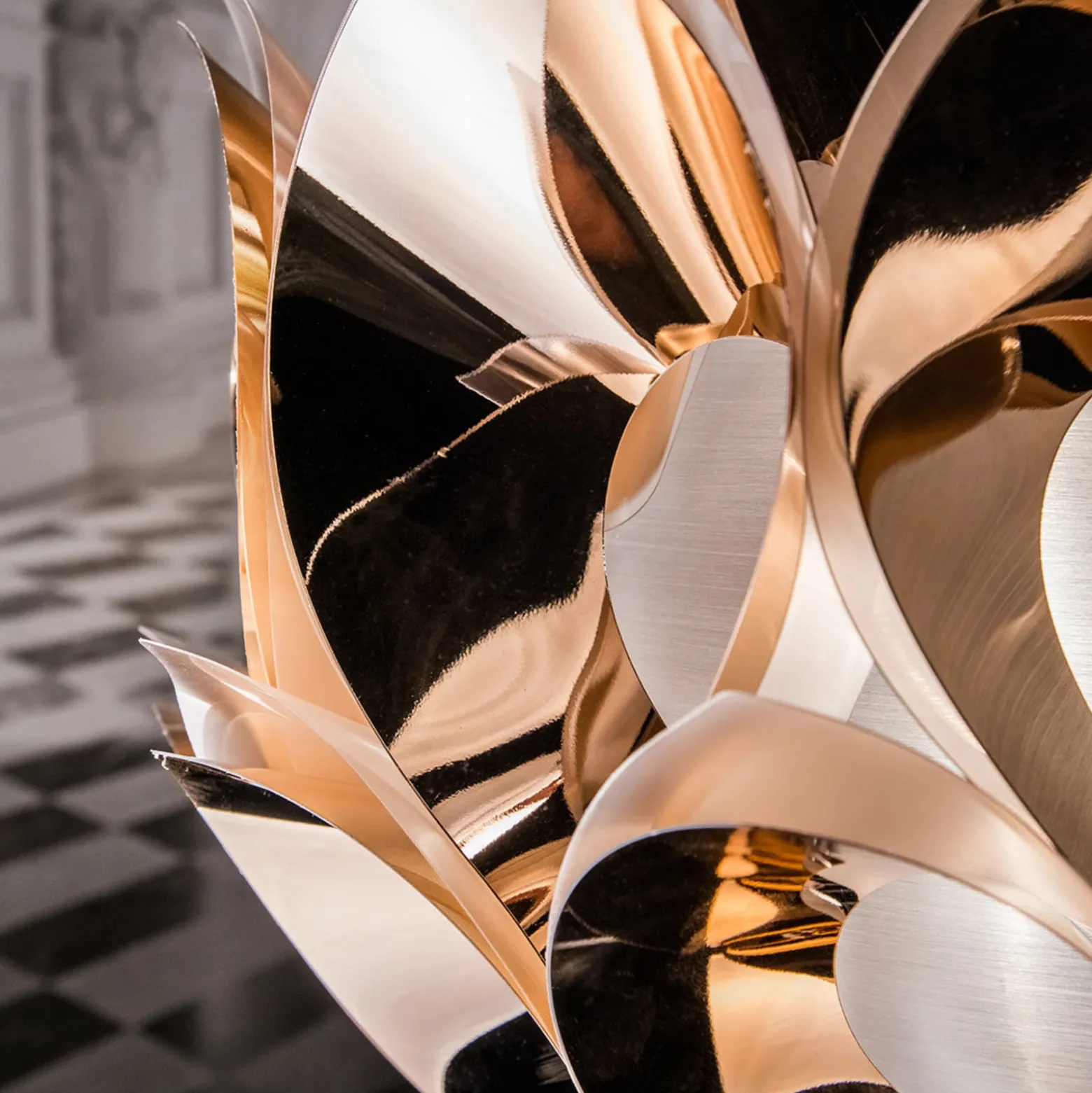 Slamp Flora - Design-maavalaisin, kupari