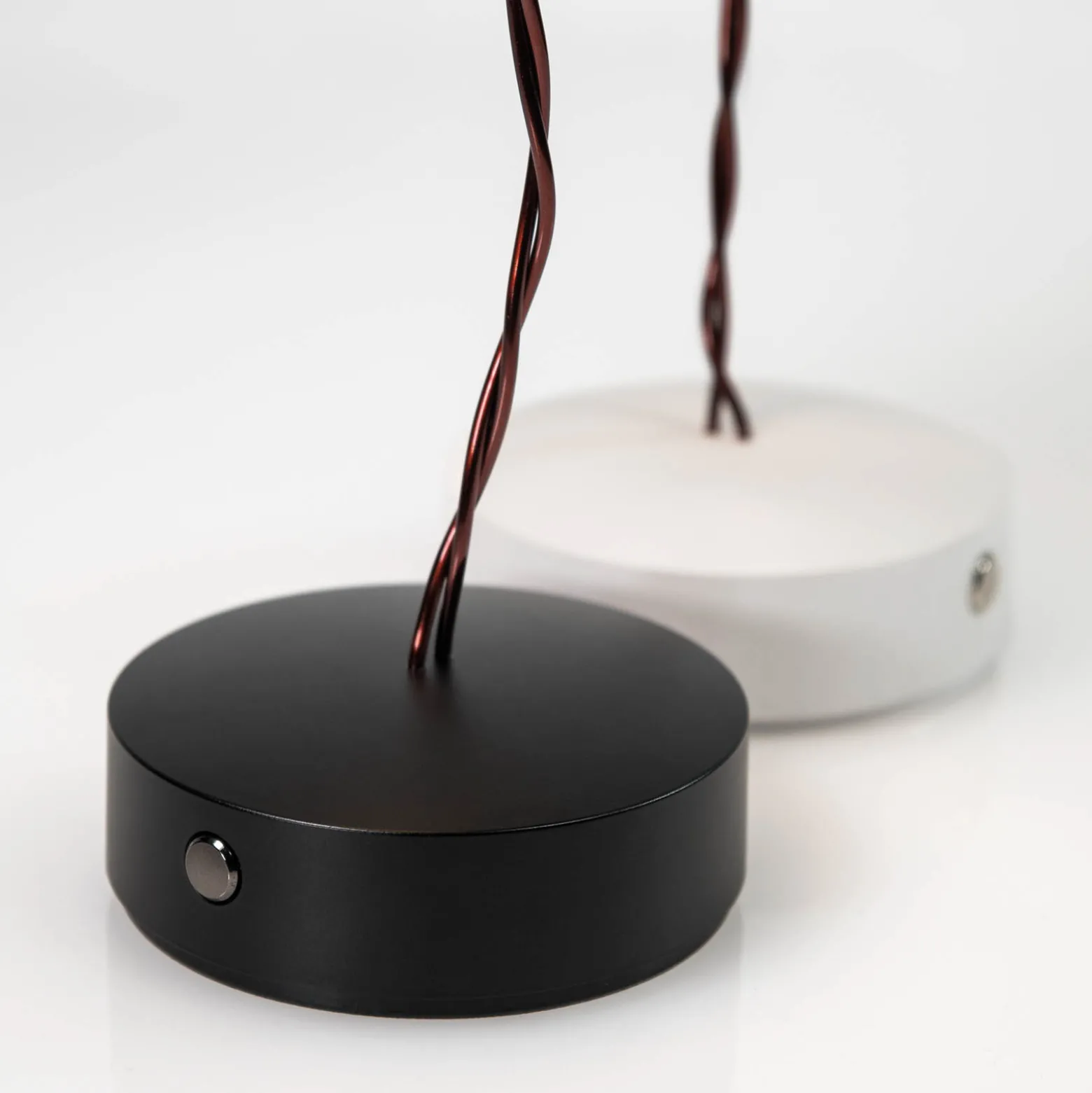 Slamp LaFleur LED-pöytävalaisin, ladattava akku, sametti