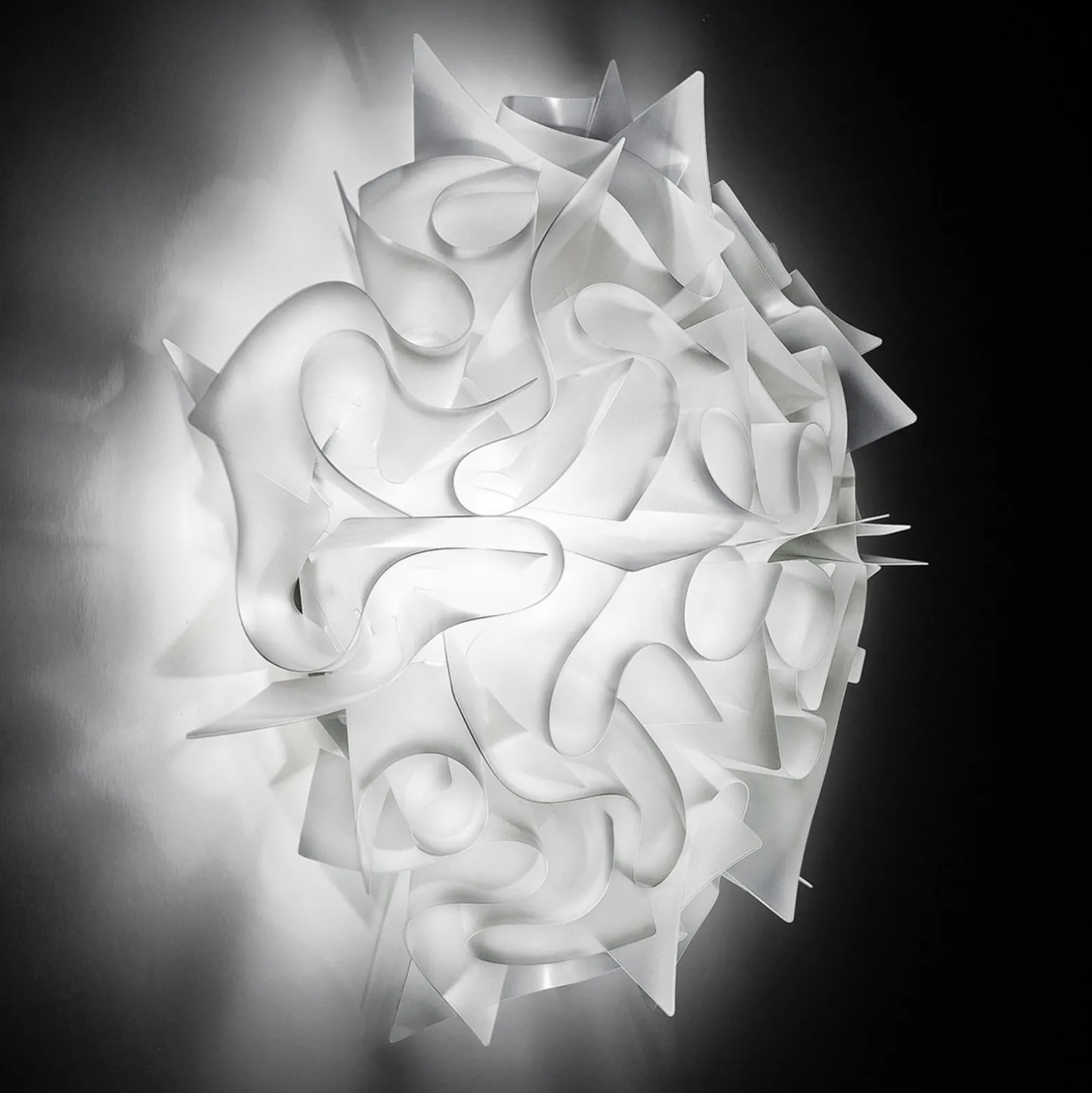 Slamp Veli - design-seinävalaisin, Ø 32 cm, valkoinen