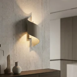 SPINER-seinävalaisin, beige, korkeus 30 cm, metallia, G9