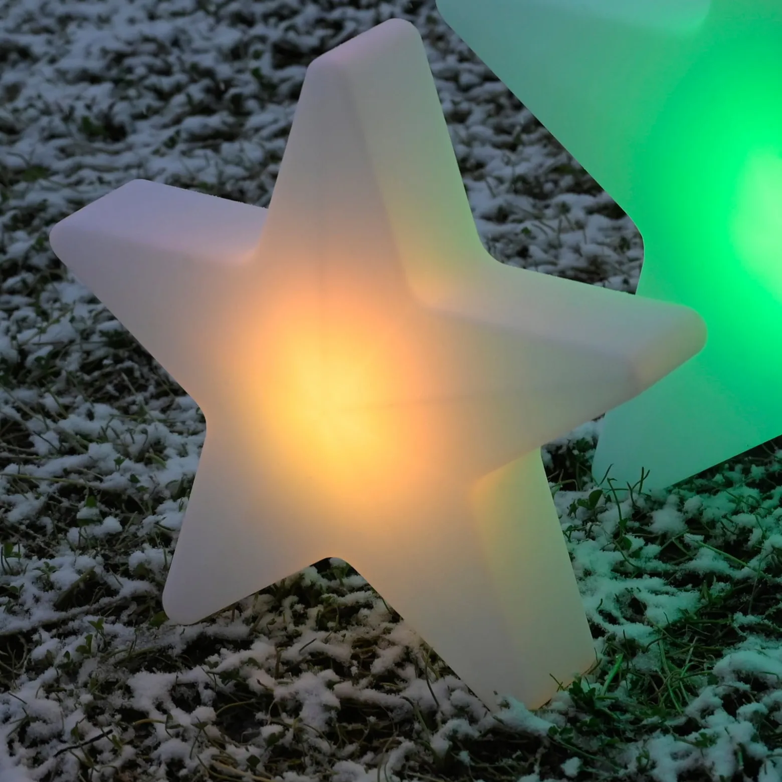 Star-LED-koristevalaisin, korkeus 39,5 cm, IP44, valkoinen, RGBW