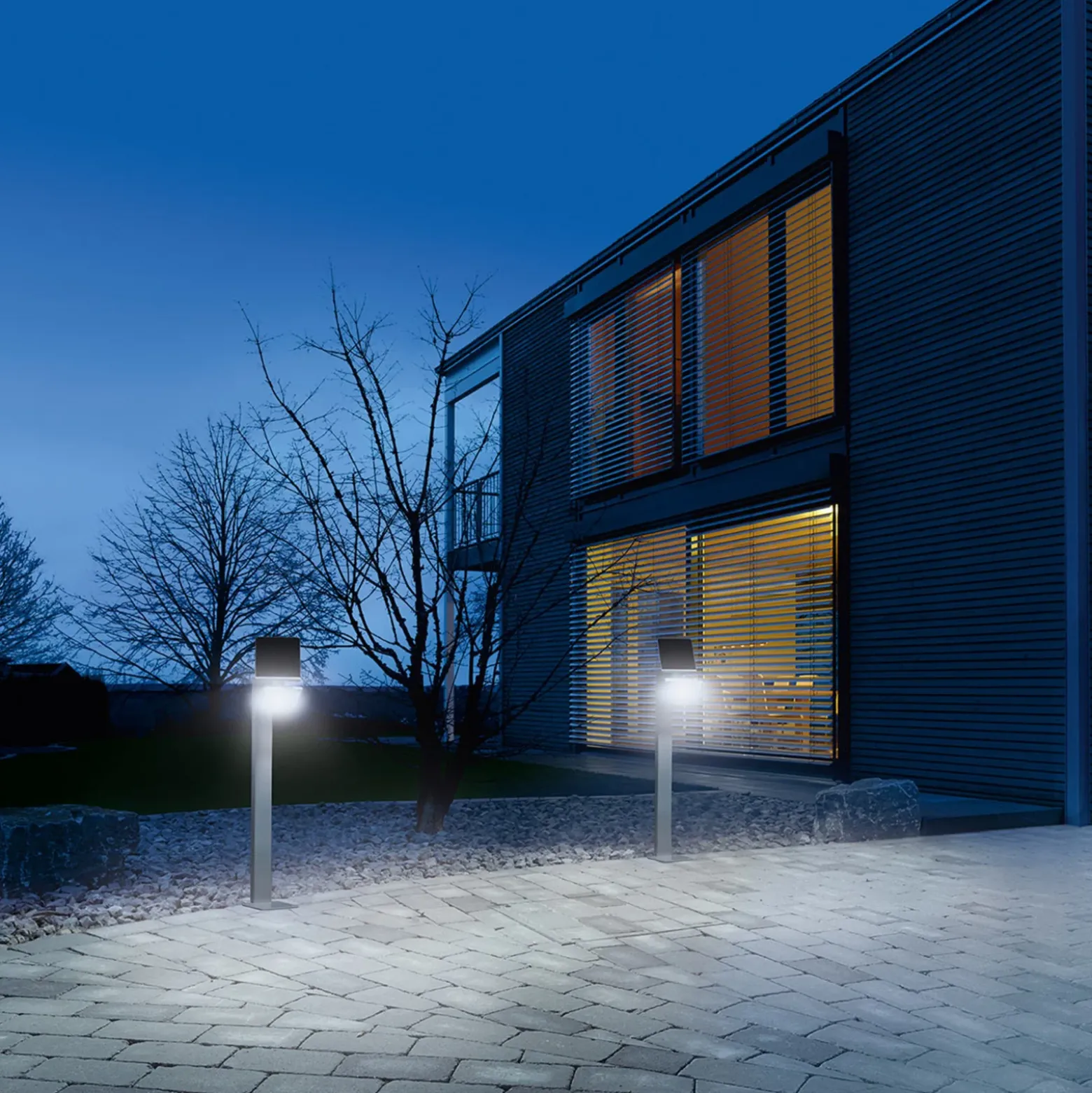 STEINEL XSolar Professional LED-pylväsvalo tunnis.