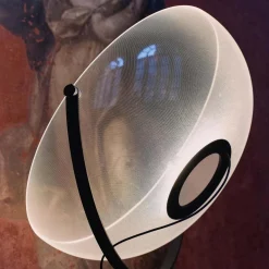 Stilnovo LED-lattiavalaisin Demi Moon, musta, korkeus 196 cm