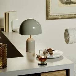 Tom Dixon Akku-pöytälamppu BELL PORTABLE, vaaleanharmaa 28 cm IP44