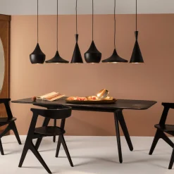 Tom Dixon Beat Range Linear riippuvalo 6-lamppuinen musta