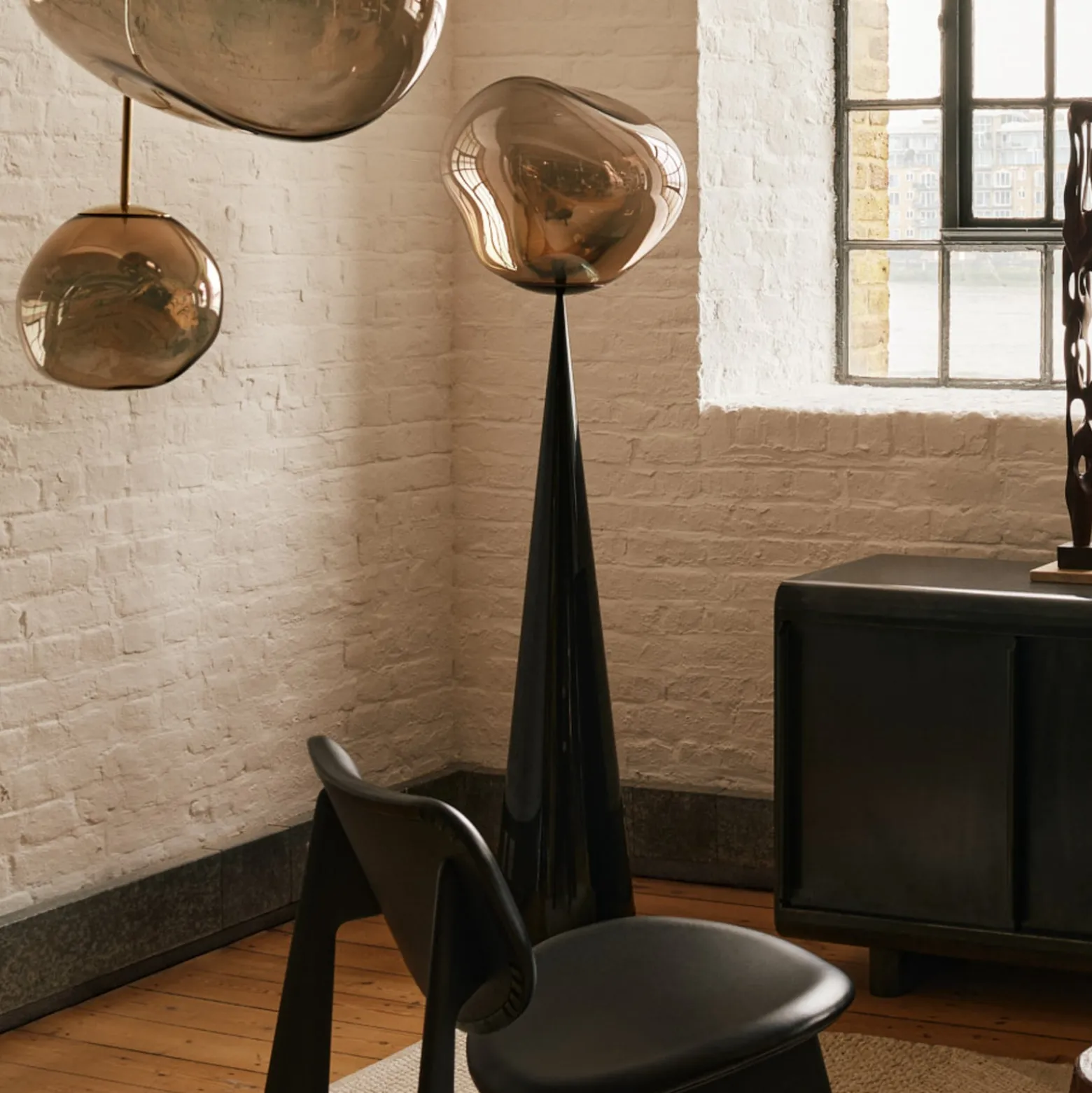 Tom Dixon LED-lattiavalo Melt Cone Flat, pronssinvärinen, 175 cm