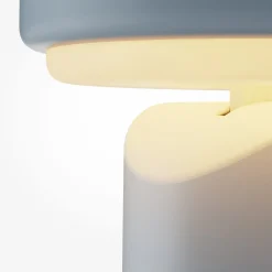 Topo-LED-akkukäyttöinen pöytälamppu, vaaleansininen, korkeus 20 cm,