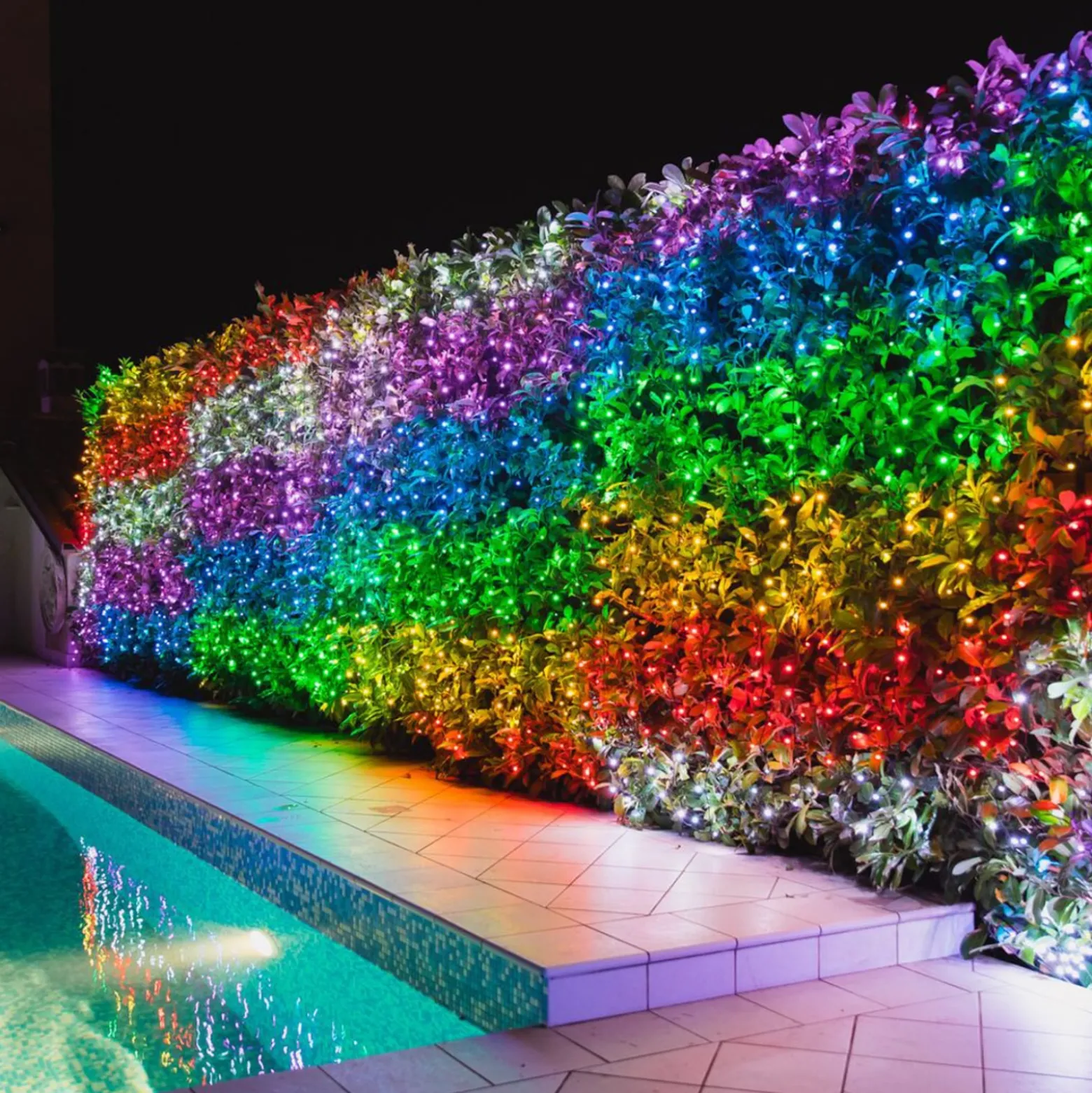 Twinkly RGB keijuvalot, musta, 250 valoa 20m