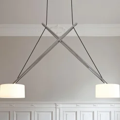 Twin-LED-riippuvalaisin tekee spagaatin