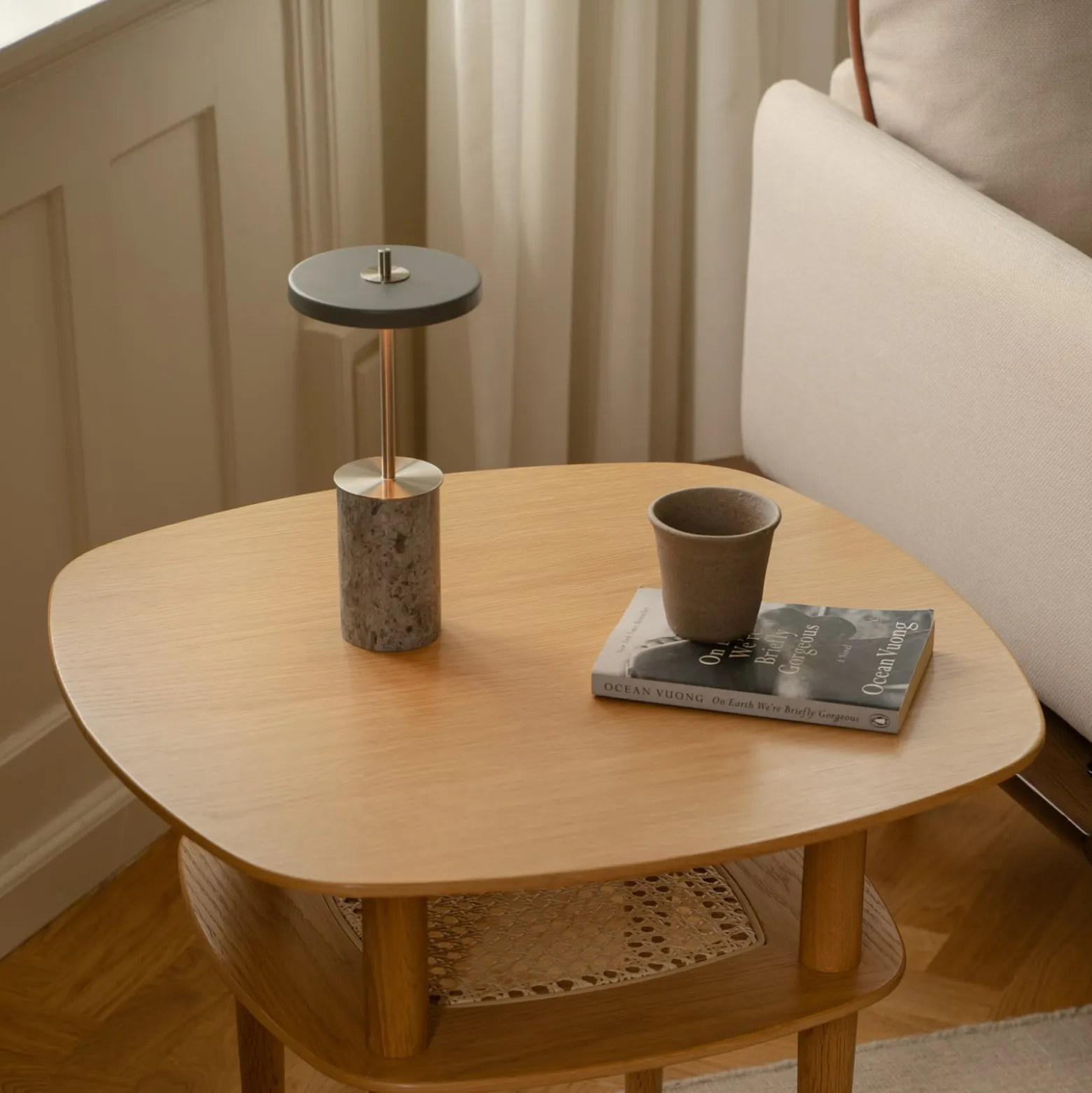 UMAGE akkulamppu Asteria MOVE MINI, marmorinharmaa/teräs, IP44