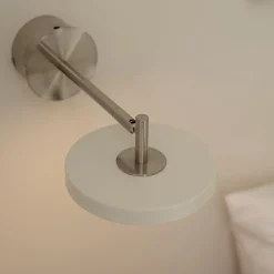 UMAGE LED-seinävalaisin Asteria Short, harmaa, teräs, kiinteä johdotus