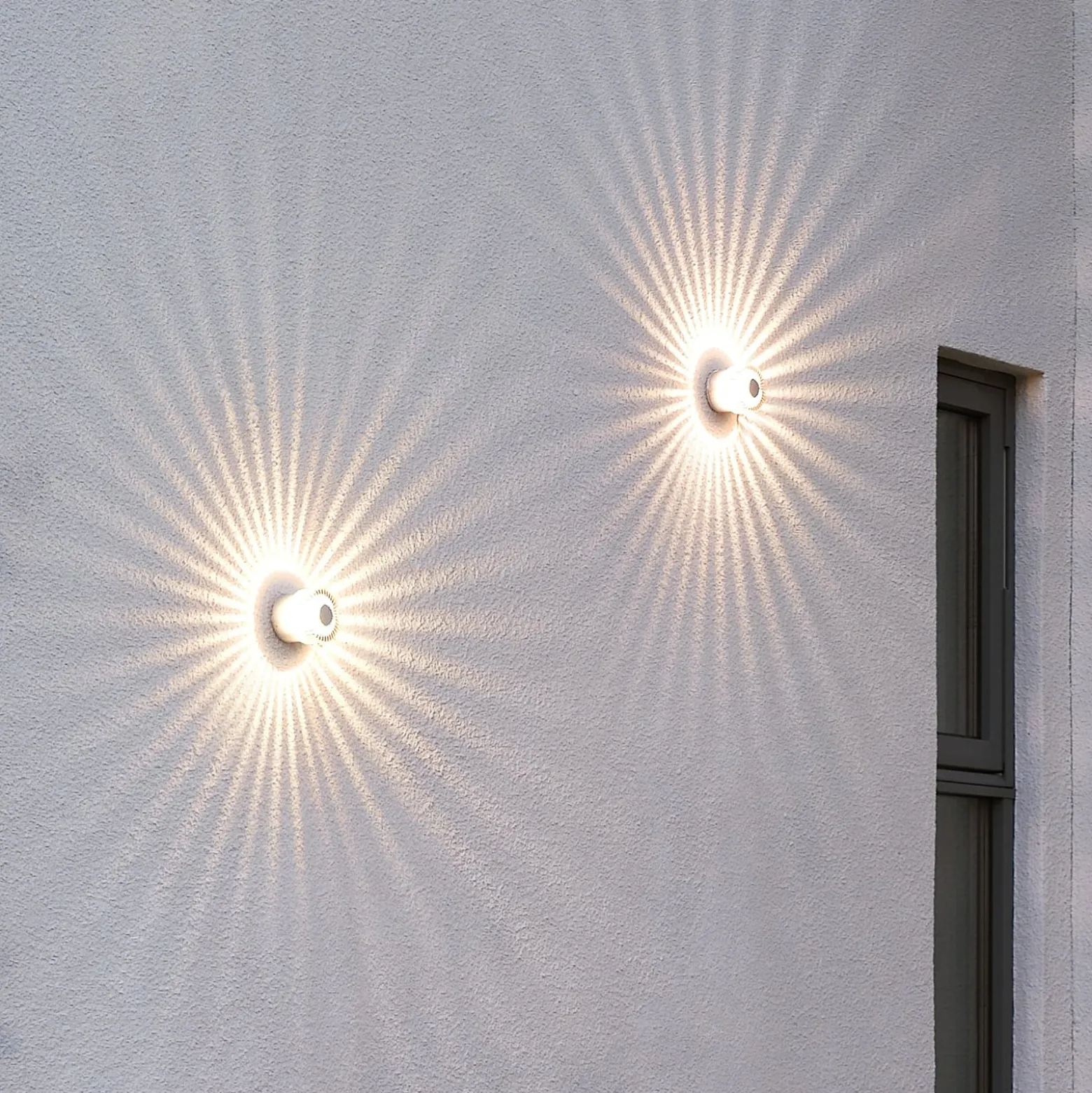 Vaikuttava LED-ulkoseinävalaisin Monza