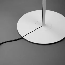 Vibia Warm 4901 pöytävalaisin, Ø 42 cm, valkoinen