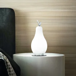 Wilma LED-pöytävalaisin, messinki/valkoinen, polttimon muotoinen,