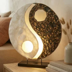 Ying Yang pöytävalaisin luonnonmateriaaleista, 30 cm