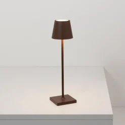 Zafferano LED-akkukäyttöinen pöytälamppu Poldina micro, ruosteenruskea, IP65